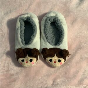 Star Wars Princess Leia Cozy Brown and White Slippers